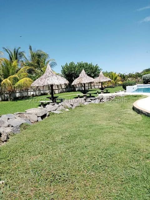 Apartamento (1 Nivel) en Venta en Agua Sal, Miranda - 12