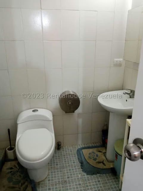Apartamento (1 Nivel) en Venta en Agua Sal, Miranda - 8
