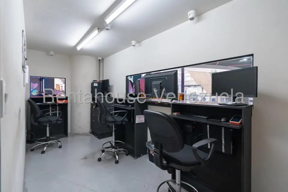 Negocios y Empresas (Entretenimiento) en Venta en El Recreo, Distrito Metropolitano - 12