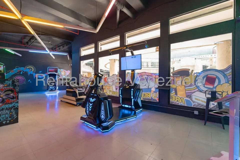 Negocios y Empresas (Entretenimiento) en Venta en El Recreo, Distrito Metropolitano - 15