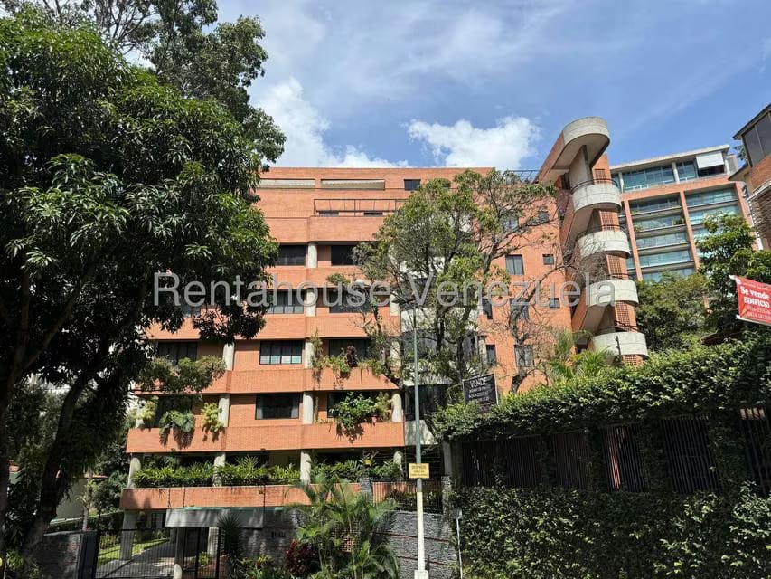 Apartamento (1 Nivel) en Alquiler en Lomas de Las Mercedes, Distrito Metropolitano - 3