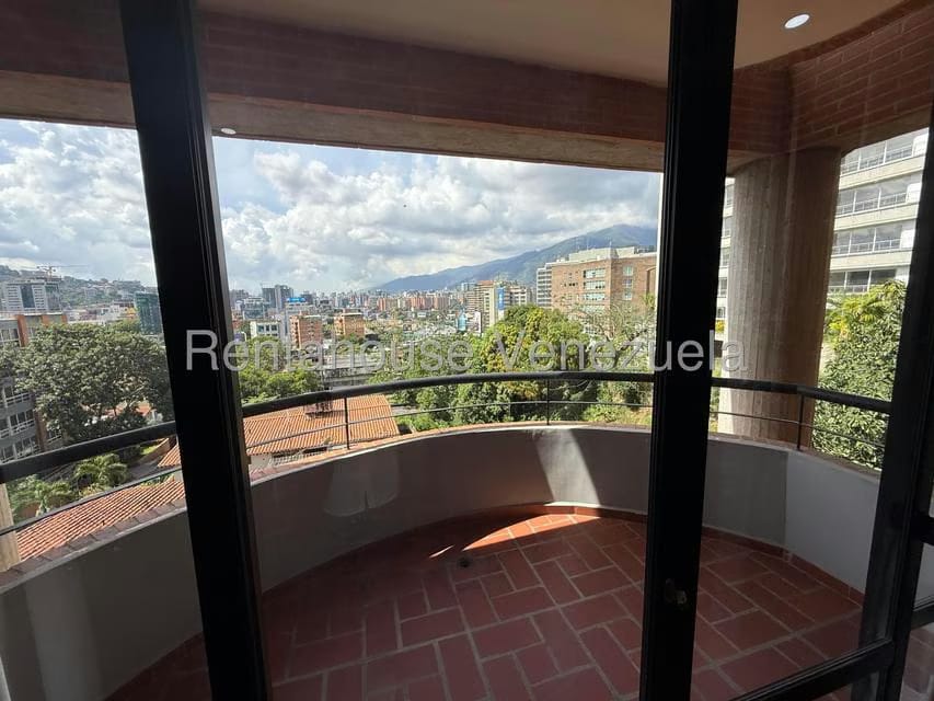 Apartamento (1 Nivel) en Alquiler en Lomas de Las Mercedes, Distrito Metropolitano - 51