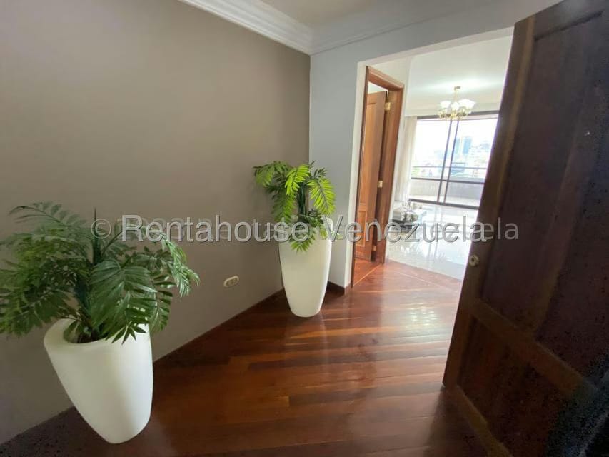 Apartamento (1 Nivel) en Alquiler en Lomas de Las Mercedes, Distrito Metropolitano - 62