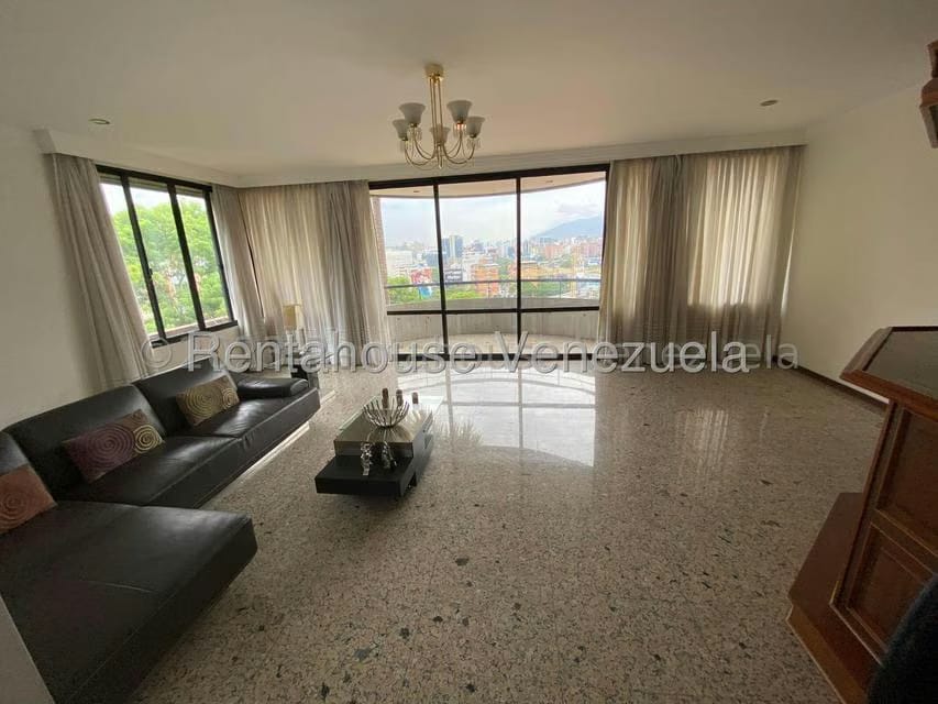 Apartamento (1 Nivel) en Alquiler en Lomas de Las Mercedes, Distrito Metropolitano - 68