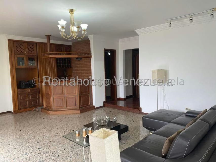 Apartamento (1 Nivel) en Alquiler en Lomas de Las Mercedes, Distrito Metropolitano - 72