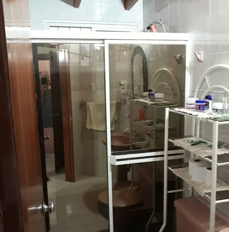 EN VENTA HERMOSA VIVIENDA EN URB. LA MULERA - 6