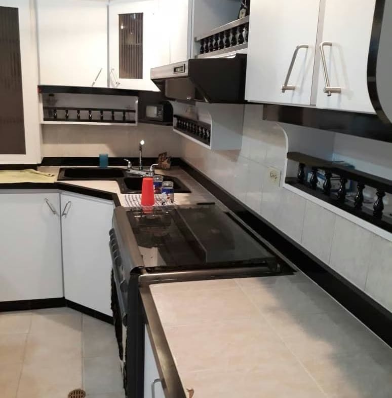 EN VENTA HERMOSA VIVIENDA EN URB. LA MULERA - 7