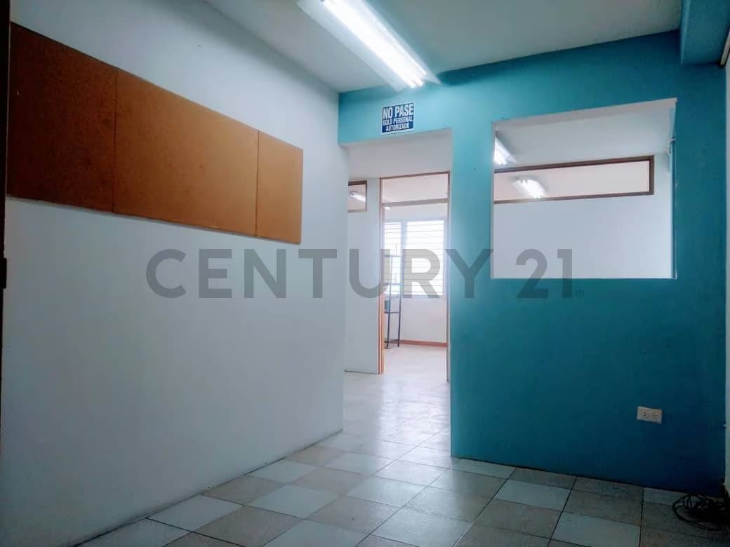 Venta Oficina Residencias el Parque - 3