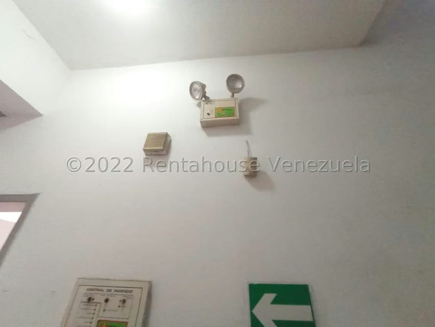 Comercial (Local Comercial) en Venta en Avenida Libertador, Lara - 13