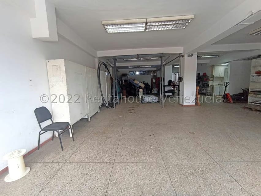 Comercial (Local Comercial) en Venta en Avenida Libertador, Lara - 4