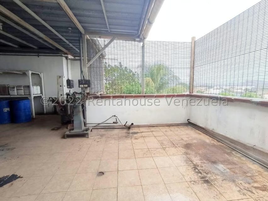 Comercial (Local Comercial) en Venta en Avenida Libertador, Lara - 39