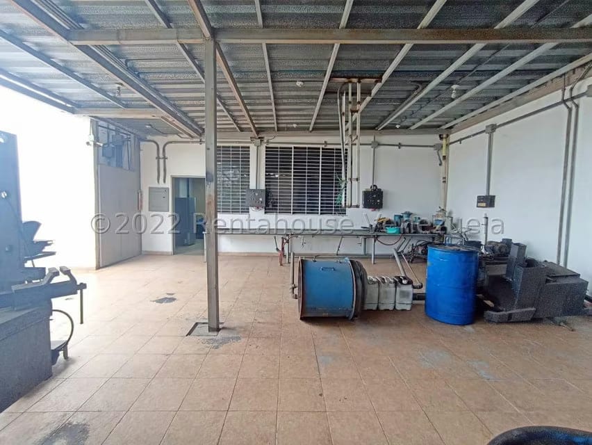 Comercial (Local Comercial) en Venta en Avenida Libertador, Lara - 43