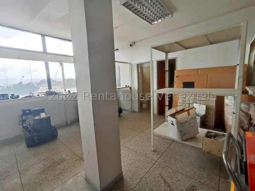 Comercial (Local Comercial) en Venta en Avenida Libertador, Lara - 46