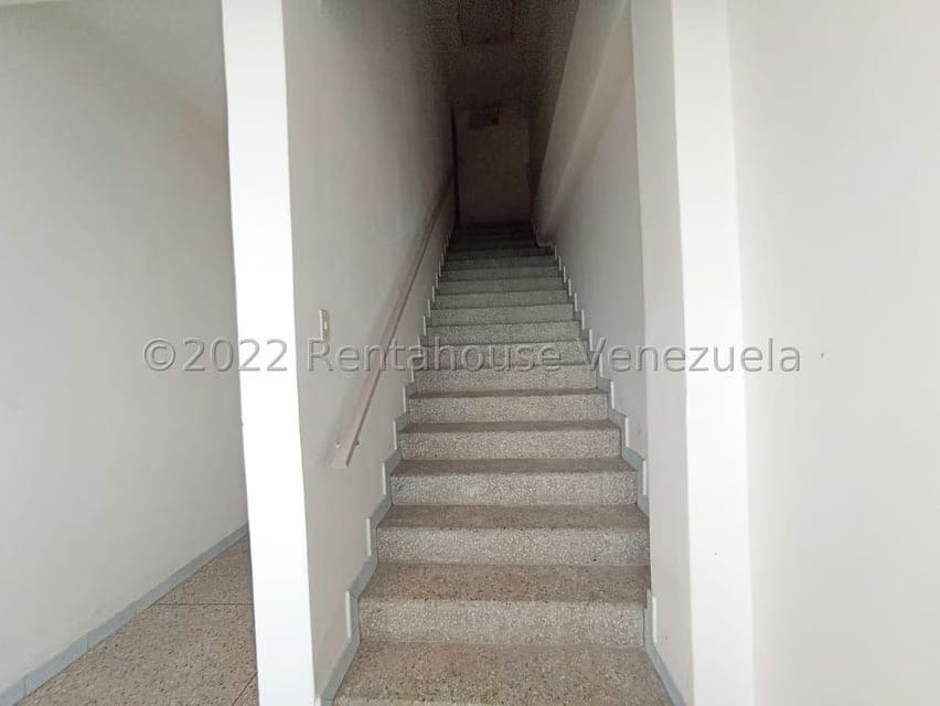 Comercial (Local Comercial) en Venta en Avenida Libertador, Lara - 51