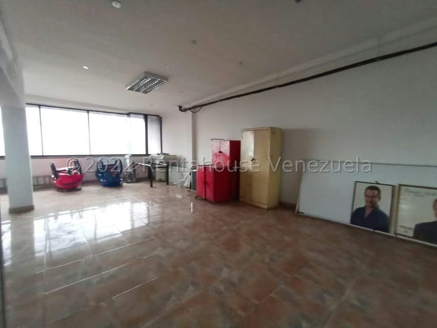 Comercial (Local Comercial) en Venta en Avenida Libertador, Lara - 58