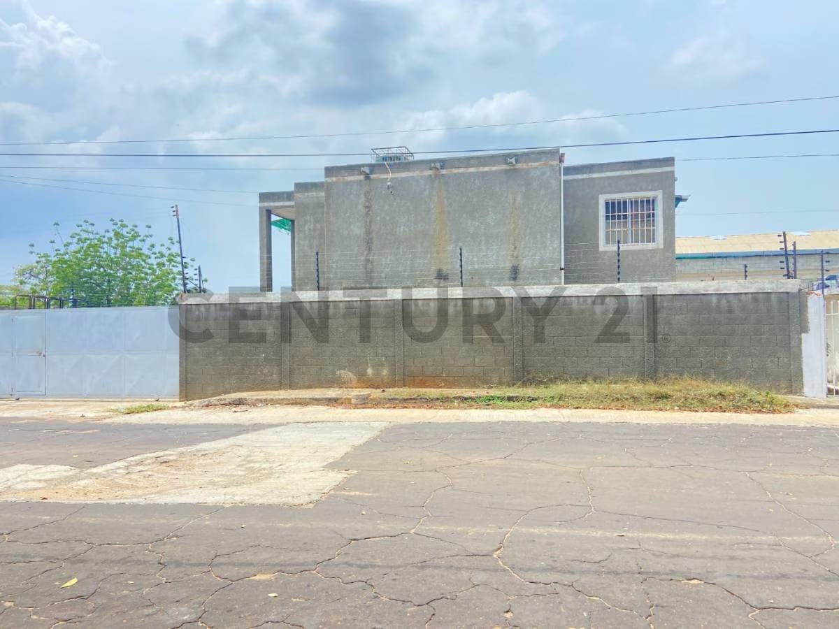 Galpon en Alquiler en zona sur de Maracaibo - 3