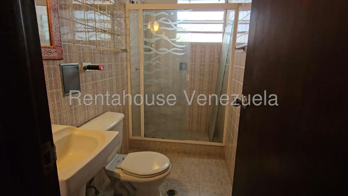 Casa (Duplex) en Venta en Colinas de Los Ruices, Distrito Metropolitano - 19