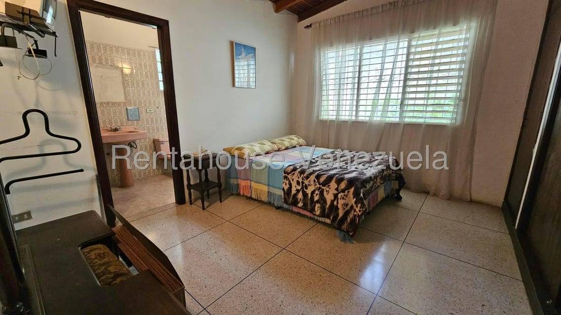 Casa (Duplex) en Venta en Colinas de Los Ruices, Distrito Metropolitano - 20
