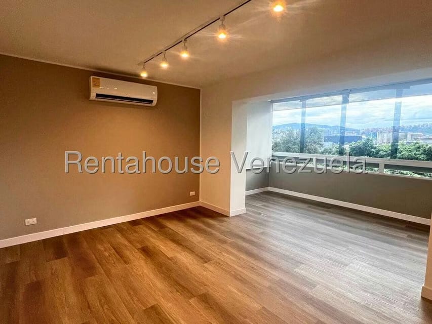 Apartamento (1 Nivel) en Alquiler en Altamira Sur, Distrito Metropolitano - 7