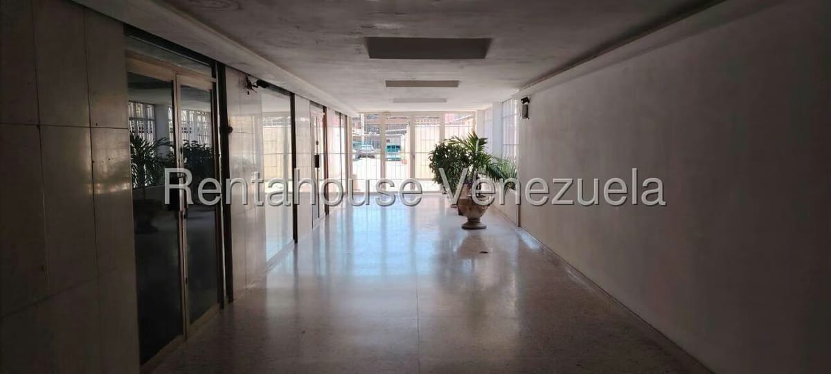 Comercial (Oficina) en Venta en 5 de Julio, Zulia - 5