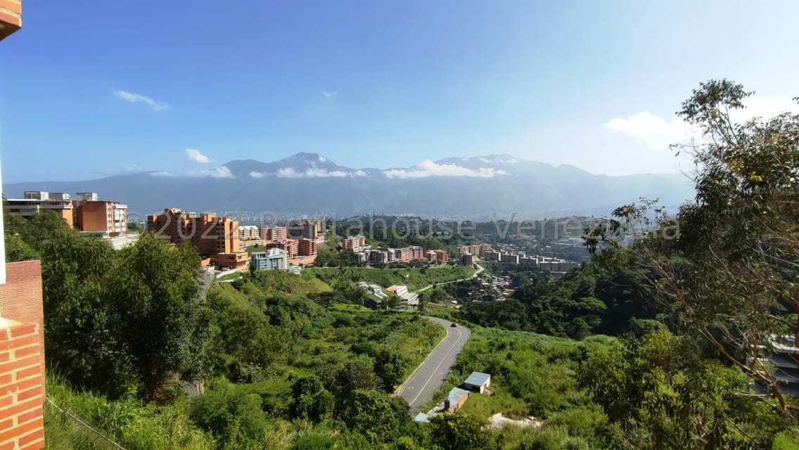 Apartamento (Duplex) en Venta en Lomas del Sol, Distrito Metropolitano - 16