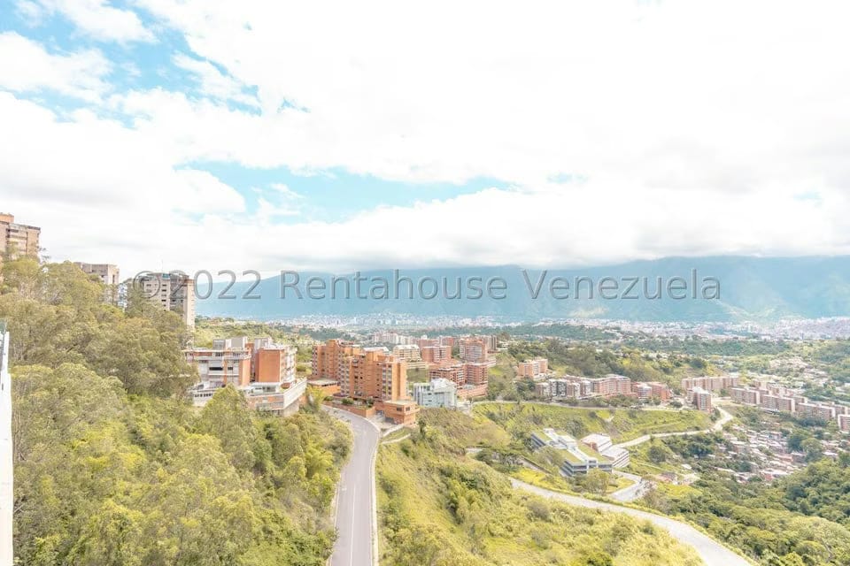 Apartamento (Duplex) en Venta en Lomas del Sol, Distrito Metropolitano - 6