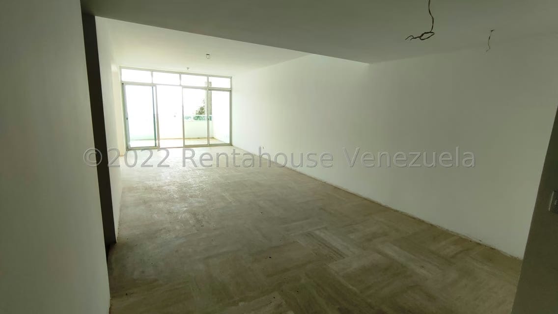 Apartamento (Duplex) en Venta en Lomas del Sol, Distrito Metropolitano - 8
