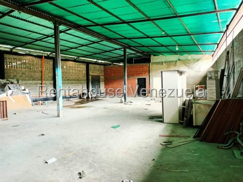 Comercial (Galpon - Deposito) en Venta en Mariche, Distrito Metropolitano - 12