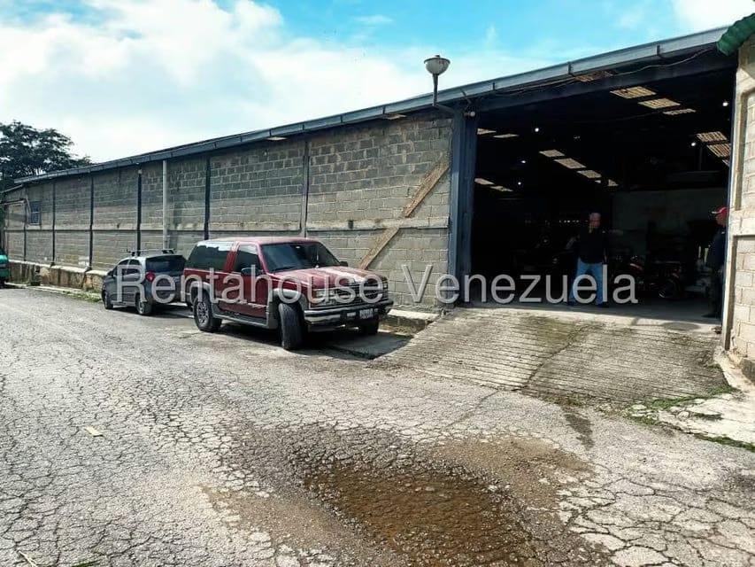 Comercial (Galpon - Deposito) en Venta en Mariche, Distrito Metropolitano - 4