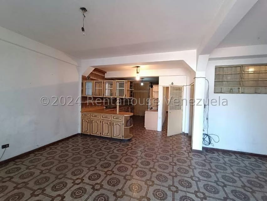 Casa (Multipes Niveles) en Venta en Guatire, Miranda - 10