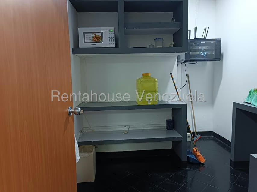 Comercial (Oficina) en Alquiler en Centro, Distrito Metropolitano - 13
