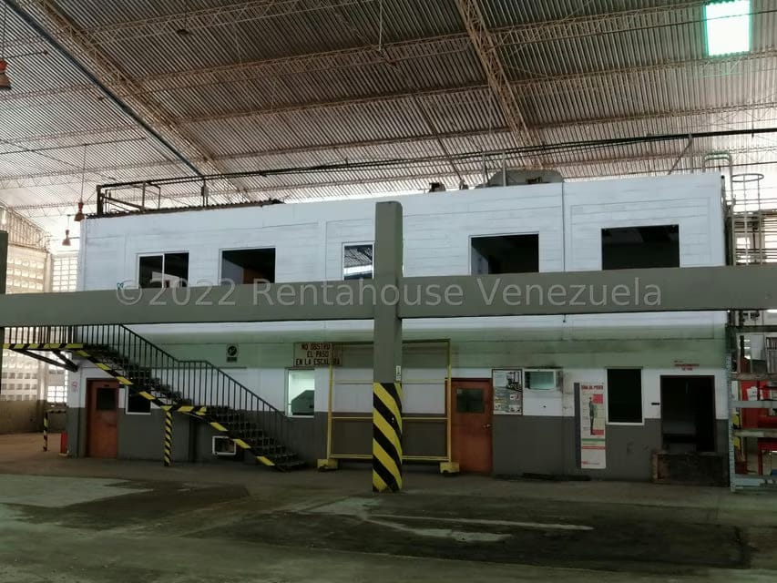 Comercial (Galpon - Deposito) en Venta en Zona Industrial Sur, Zulia - 21
