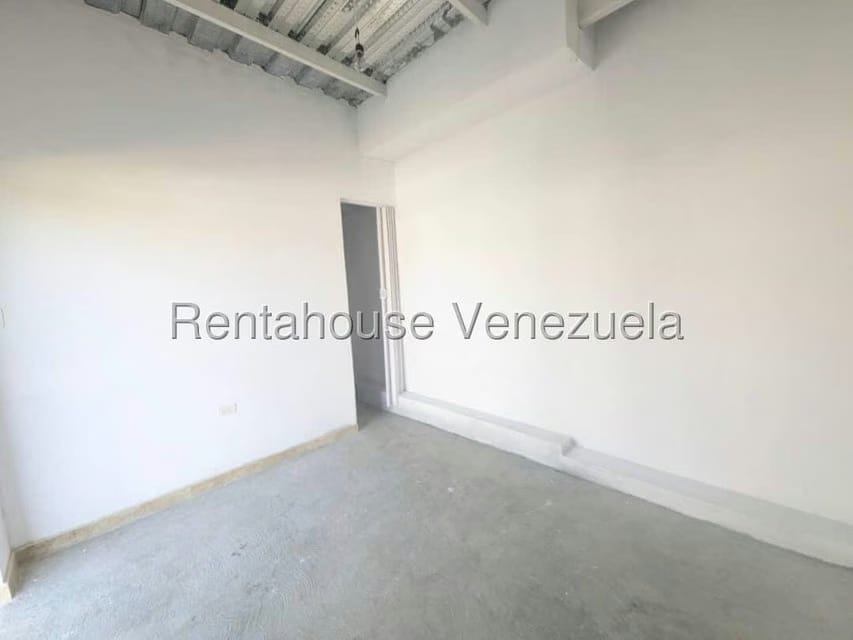 Comercial (Local Comercial) en Alquiler en El Recreo, Lara - 8