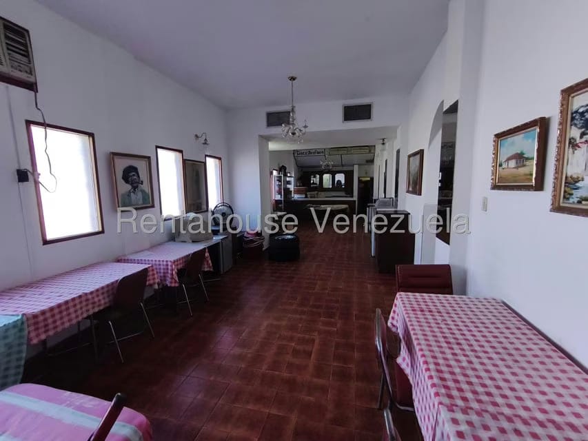 Comercial (Edificio) en Venta en Punto Fijo, Falcon - 12