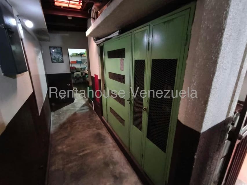 Comercial (Edificio) en Venta en Punto Fijo, Falcon - 24