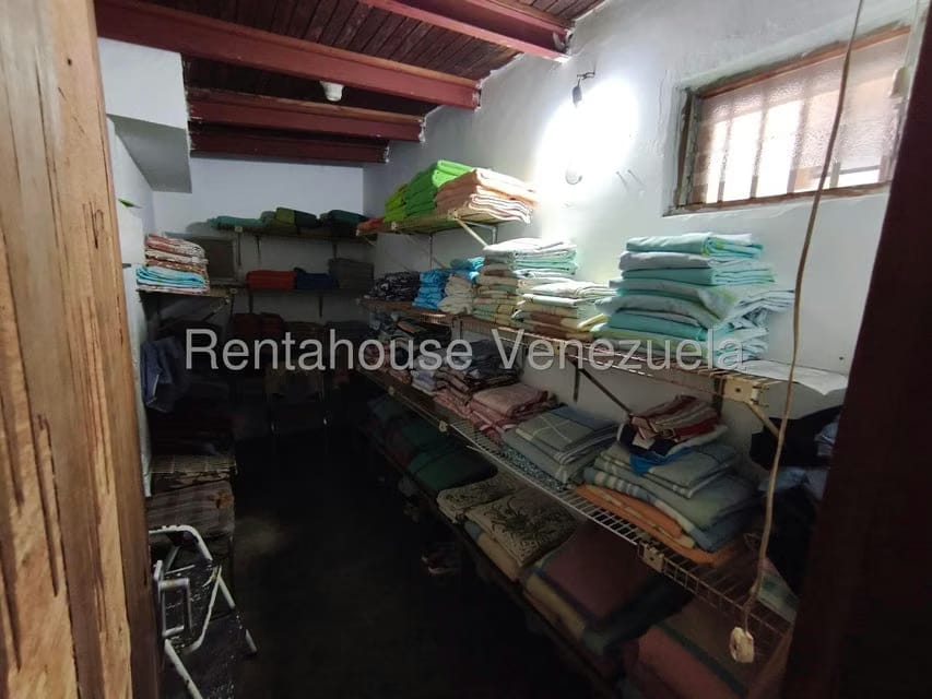 Comercial (Edificio) en Venta en Punto Fijo, Falcon - 26