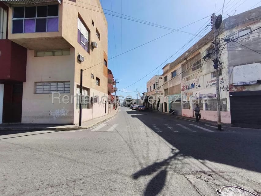 Comercial (Edificio) en Venta en Punto Fijo, Falcon - 5