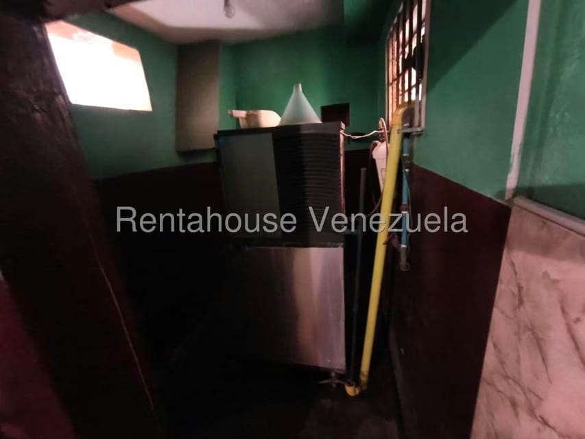 Comercial (Edificio) en Venta en Punto Fijo, Falcon - 41