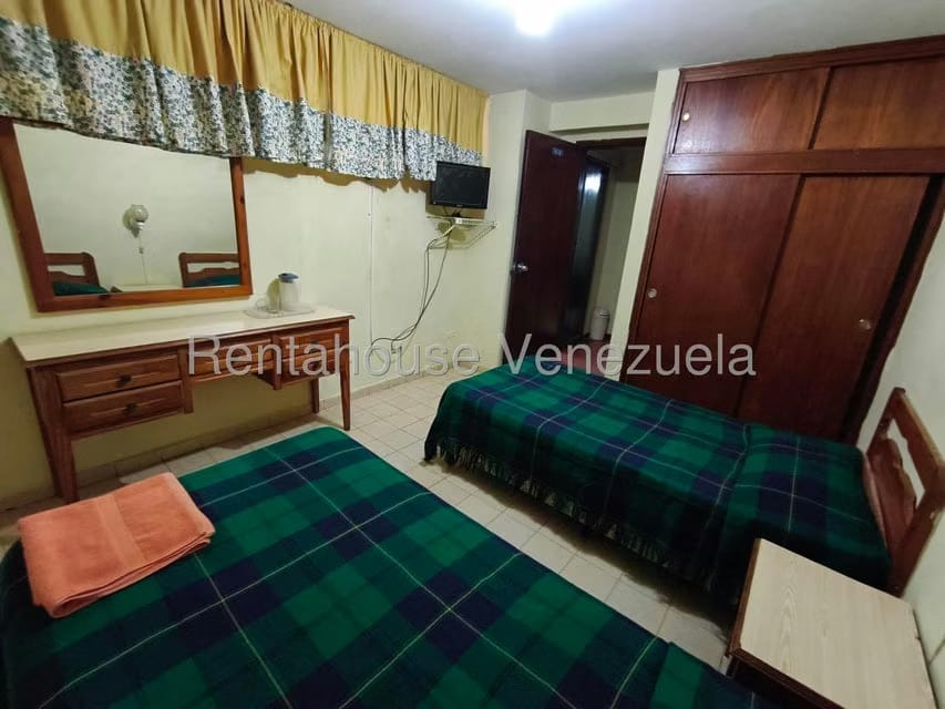 Comercial (Edificio) en Venta en Punto Fijo, Falcon - 49