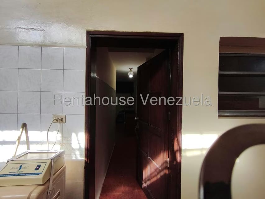 Comercial (Edificio) en Venta en Punto Fijo, Falcon - 55