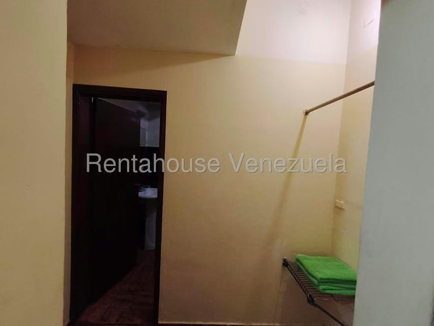 Comercial (Edificio) en Venta en Punto Fijo, Falcon - 67