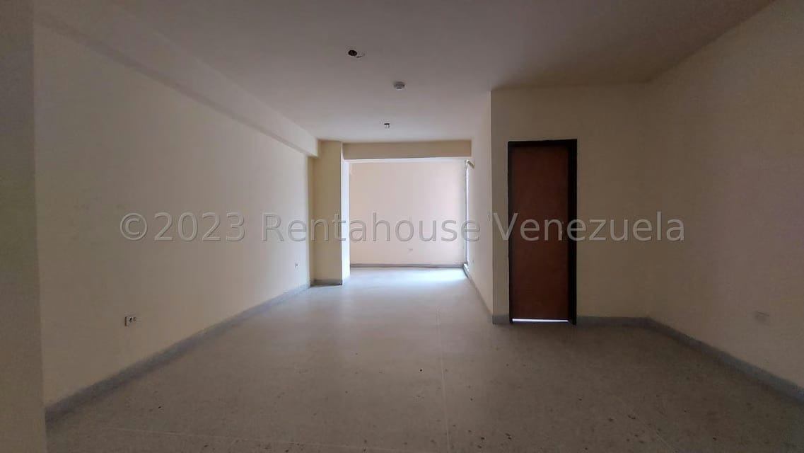 Comercial (Oficina) en Alquiler en Las Acacias, Carabobo - 4