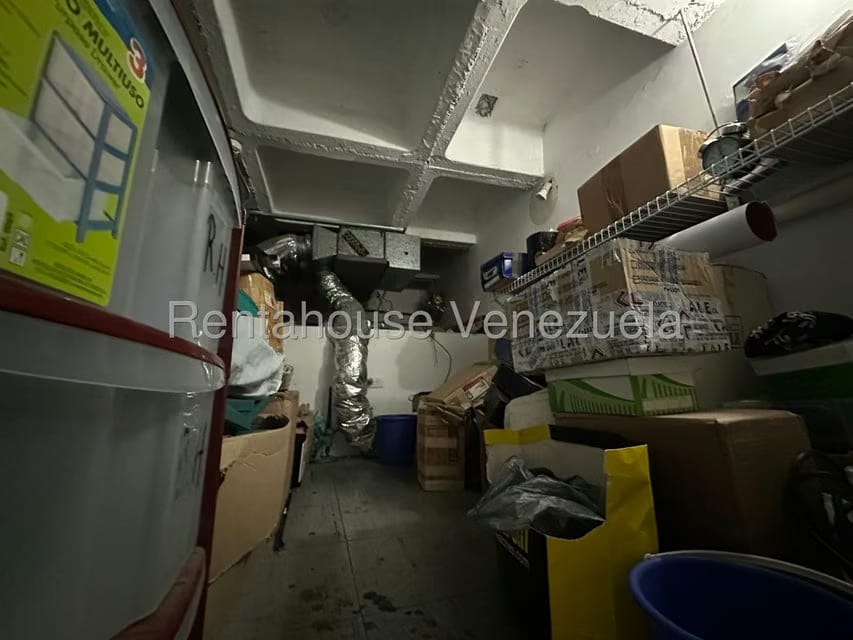 Comercial (Local Comercial) en Venta en El Paraiso, Distrito Metropolitano - 12