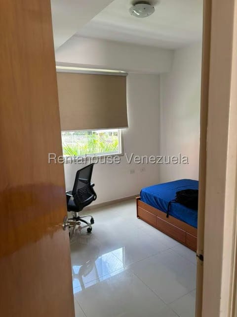 Apartamento (1 Nivel) en Alquiler en La Boyera, Distrito Metropolitano - 15