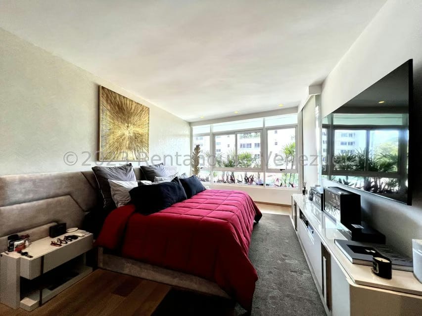Apartamento (1 Nivel) en Venta en Campo Alegre, Distrito Metropolitano - 24