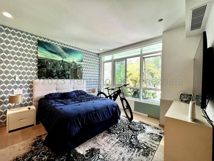 Apartamento (1 Nivel) en Venta en Campo Alegre, Distrito Metropolitano - 36