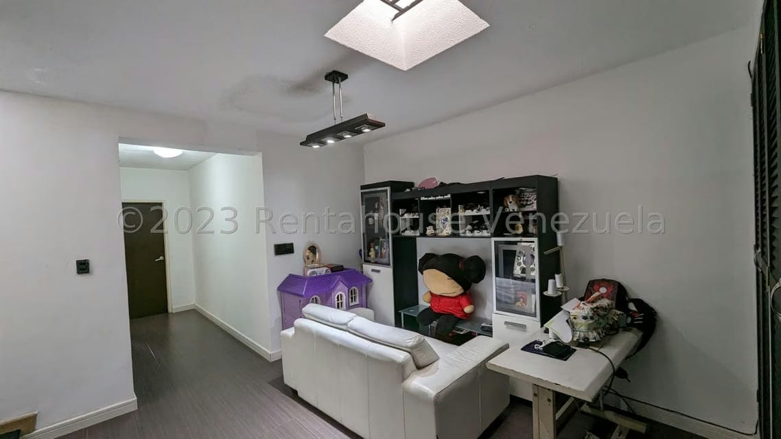 Casa (1 Nivel) en Venta en Miranda, Distrito Metropolitano - 21