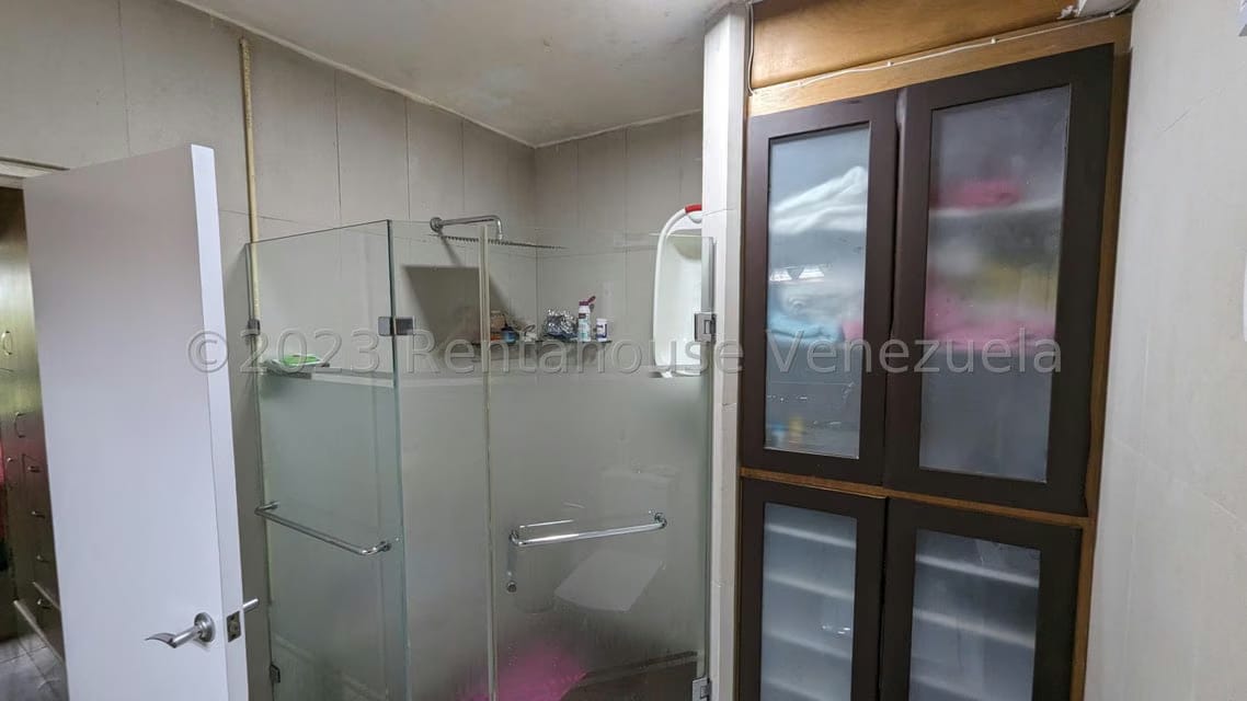 Casa (1 Nivel) en Venta en Miranda, Distrito Metropolitano - 28