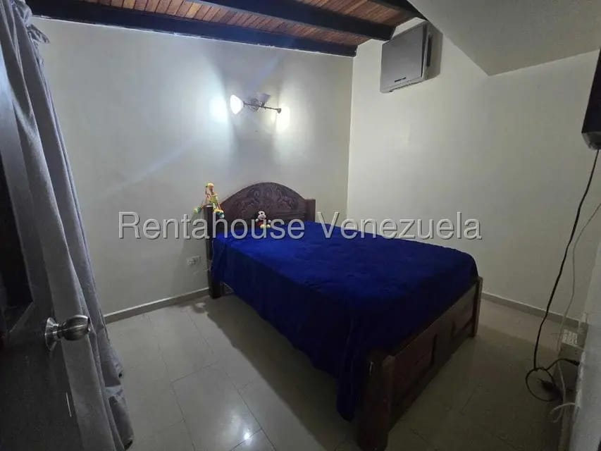 Townhouse (Duplex) en Venta en Villa Roca, Lara - 14