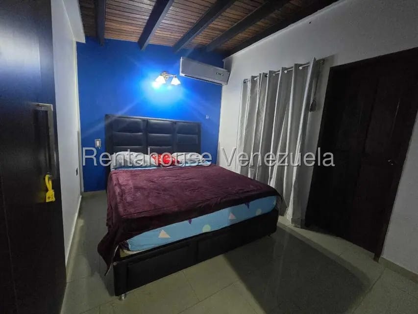 Townhouse (Duplex) en Venta en Villa Roca, Lara - 15